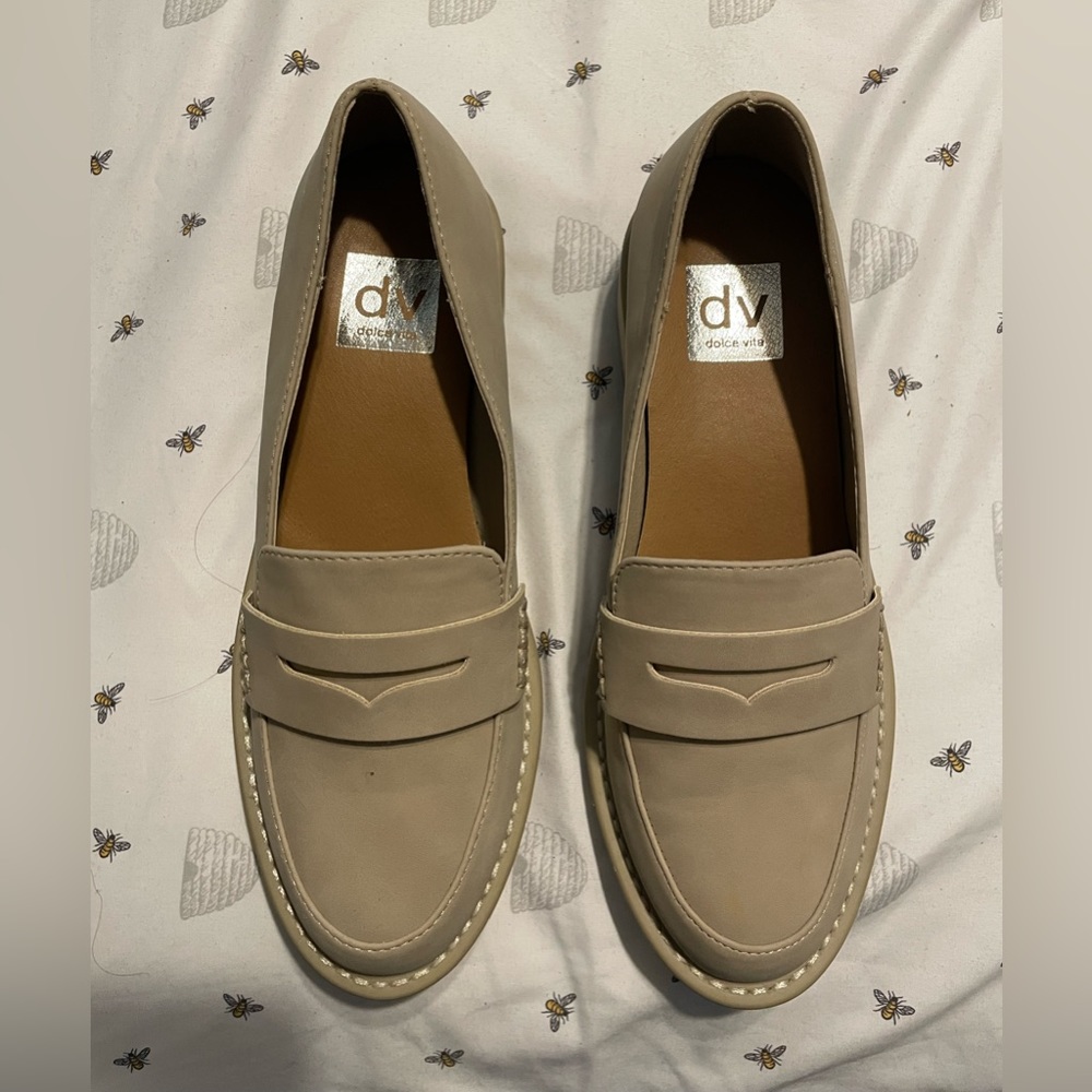 Dolce Vida flats